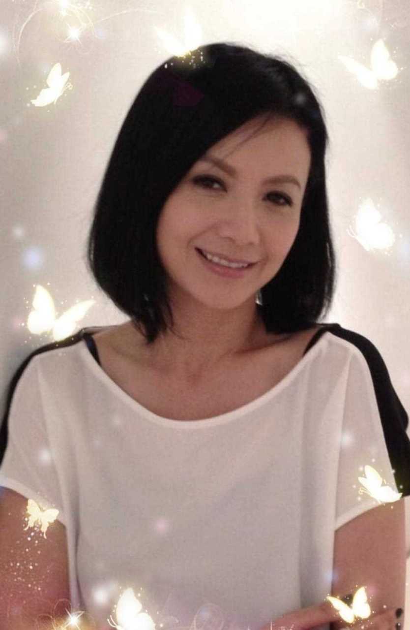 曾华倩的最新动态更新